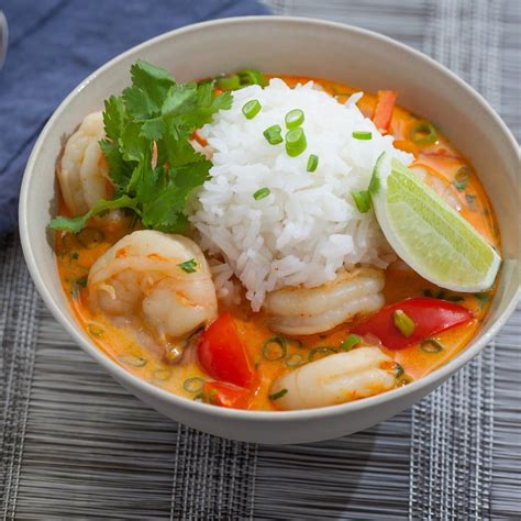 Thai Shrimp Soup With Coconut Lemongrass And Red Curry Recipe Cooking Recipes Cooking Recipes