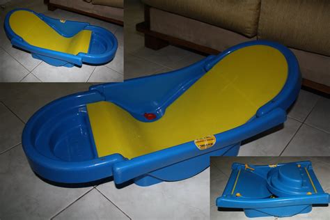 Stokke® flexi bath® is a foldable baby bath suitable from birth to four years. http://Letsgrab.blogspot.com: Safety 1st Foldable Travel ...