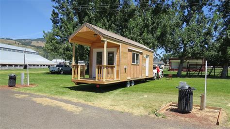 Pull Out Tiny House 232 Sq Ft Tiny House Town