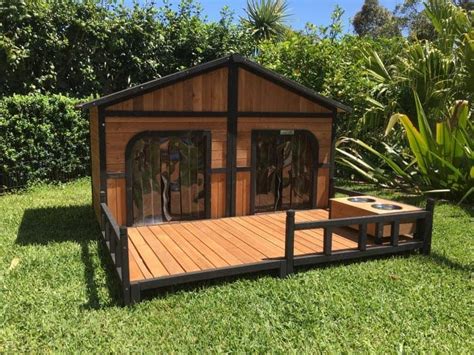 Dog House Somerzby Grand Kennel With Front Porch