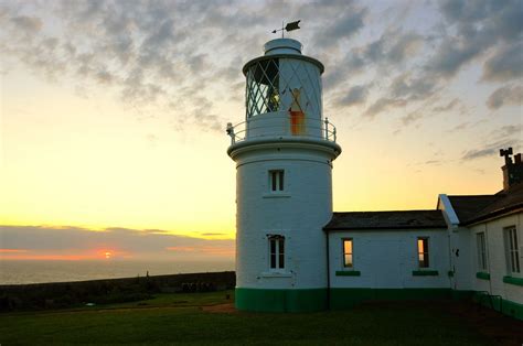 Sunset At St Bees Lighthouse Cumbria Da Iancowe Lighthouse Keeper