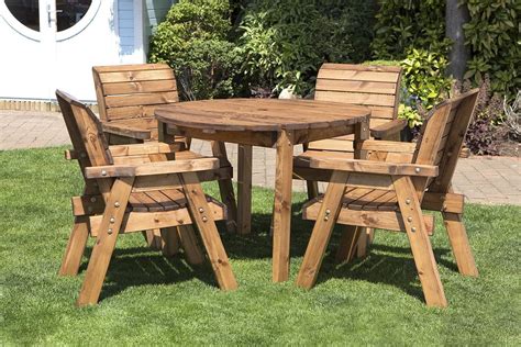 Ireland's largest range of wooden garden furniture from traditional picnic benches to wooden outdoor dining sets, outdoorfurniture.ie have it all. Wood Garden Furniture: Amazon.co.uk