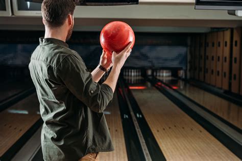 Overhand Bowling Pros And Cons Of Using An Overhand Release