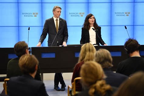 Swedens 1st Female Prime Minister Quits Hours Later Following Budget Defeat Cbc News