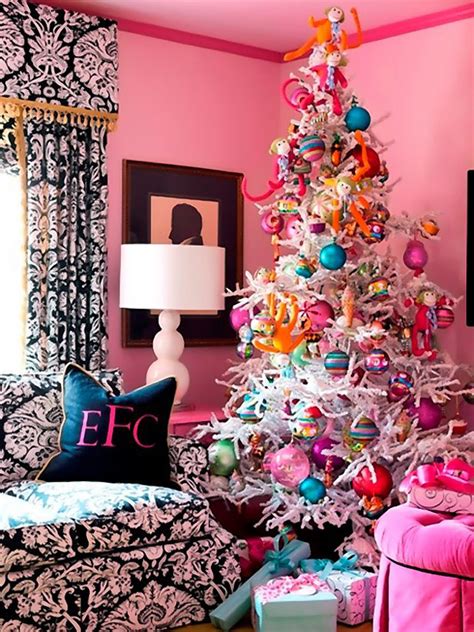 20 awesome pink christmas tree ideas