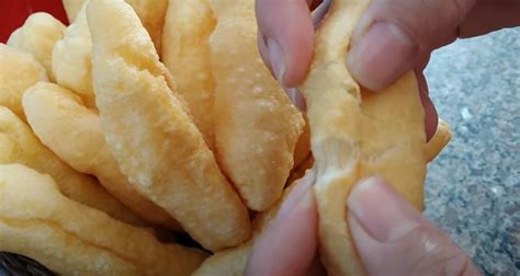 Receita De Biscoito De Polvilho Frito Para Fazer Em Casa Facilmente Metro World News Brasil