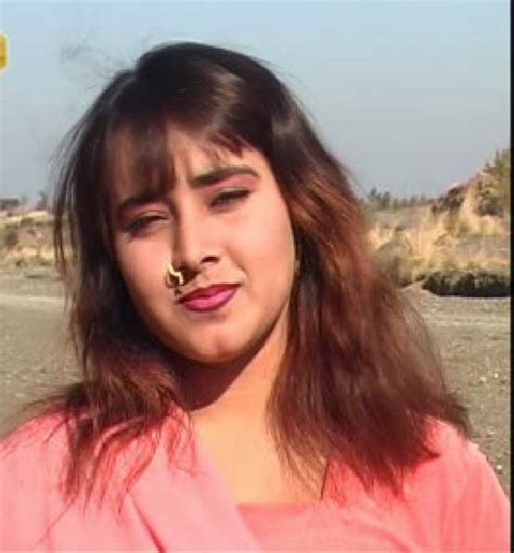 Semono Iku Nadia Gul New Pictures Pashto Fat Hot Dancer