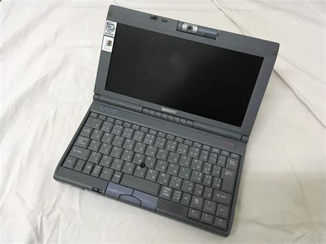 伟大小巧的设计 Sony Vaio C1 系列展示 Cnvintage