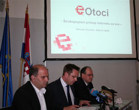 Vlada Republike Hrvatske Predstavljen Projekt E Otoci