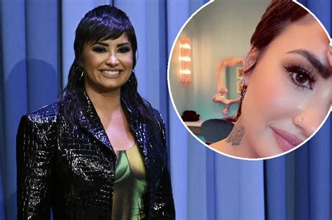 Demi Lovato Short Hairstyles 2022