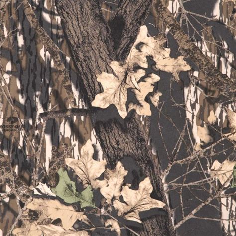 American Pacific Inc 4x8 14 Mossy Oak Camouflage Wall