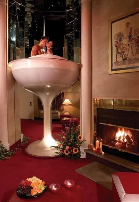 Champagne Glass Hot Tub Glass Tub All Inclusive Honeymoon Resorts