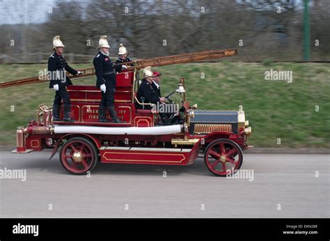 Vintage Fire Engine Hi Res Stock Photography And Images Alamy