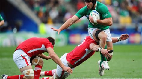 The 'chop tackle' as perfected by Dan Lydiate | The Rugby Site's Blog