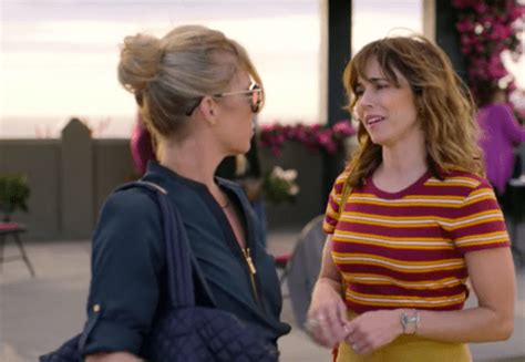 This is a film in which she's running from hitmen, raging forest fires and past traumas. Review: "Dead to Me" a 2019 Netflix Series - SevenPonds BlogSevenPonds Blog