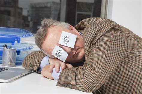6 Ways To Nap At Work And Get Away With It Sheknows