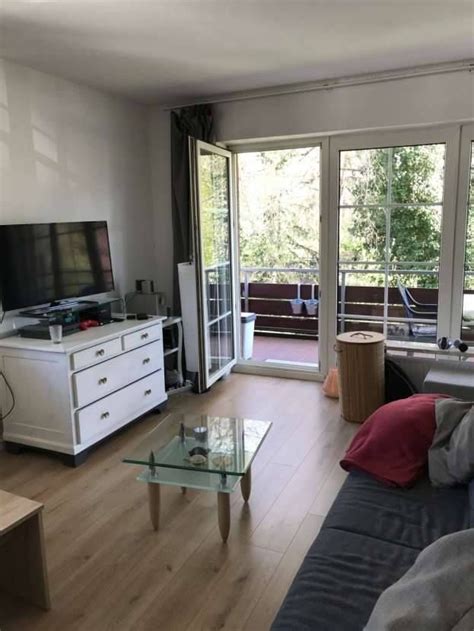 Finde wohnung, haus oder appartement zum kaufen oder mieten in deutschland. #Hamburg - #Wohnungssuche - helle 1 Zimmer Wohnung ab 01 ...