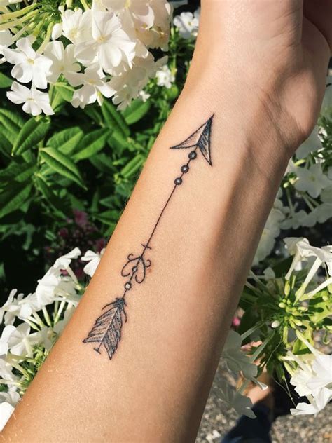 Now, arrow tattoos have become extremely mainstream but one of the most common arrow tattoo meanings for an arrow is signifying positivity in life or even a flashback to any old cupid's arrow. Stunning Arrow Tattoo Ideas