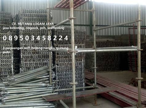 Jual peralatan rumah tangga seperti ember, gayung, bak mandi bayi, kursi plastik (dingklik), rak sepatu, sapu, alat pel, selang air, meja setrika, keranjang cucian, jemuran baju, tempat sampah, pot, alat penyiram kembang, aksesoris rumah. Grosir Alat Rumah Tangga Di Cimahi - BARANG BARU