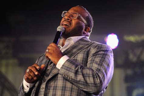 Marvin Sapp Set to Record 12th Album LIVE February 21st in Fort Worth, TX | Praise 104.7