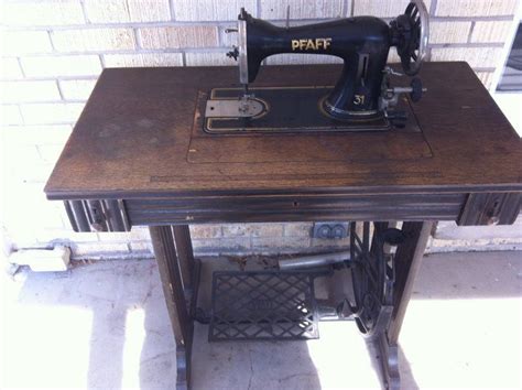 Pfaff Treadle 31 Antique Sewing Machines Pfaff Sewing Machine