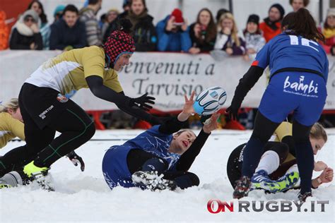 Rugby Snow Rugby Le Immagini Del Torneo Ovale Sulla Neve Di Tarvisio