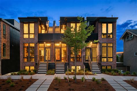 New Luxury Townhomes In Seattle By Gamut360 Gamut360