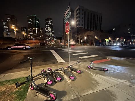Anyone need a Lyft (Scooter)? : UrbanHell