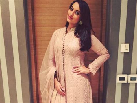 Sonakshi Sinha Has A Special Surprise Planned For Fans On Her Birthday