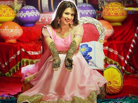 Top 10 Most Beautiful Hindi Serial Actress Name And Photos