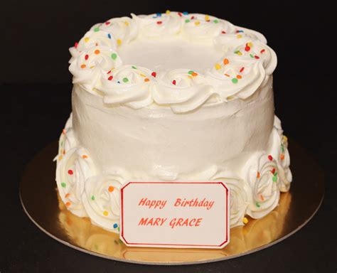 5) happy birthday to a gorgeous, kind, thoughtful and great mother! Birthday Cake by Cecy Huezo . www.delightfulcakesbycecy ...