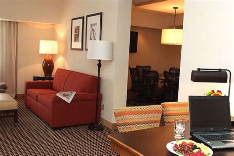 Embassy Suites By Hilton Detroit Metro Airport 127 ̶1̶3̶9̶ Updated 2018 Prices And Hotel