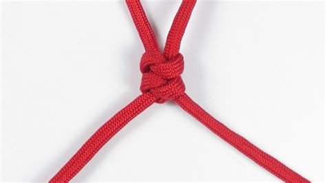 How to tie the ideal paracord lanyard knot (two strand diamond knot). How To Braid Paracord 2 Strand - How to Wiki 89