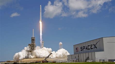 Space exploration technologies corp., known as spacex, is an american aerospace manufacturer and space transport services company headquartered in hawthorne, california. SpaceX Delays Next Falcon 9 Launch, Said to Carry Starlink ...