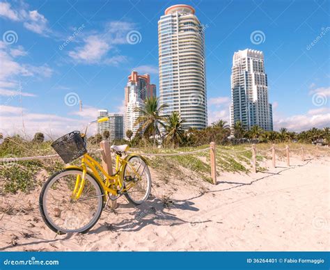 Scenic View At South Beachmiami Stock Image Image Of Buildings