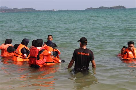 Limbah ini tentunya tidak mempunyai manfaat sama sekali, bahkan berikut merupakan pengolahan limbah b3: Pembentukan Baznas Tanggap Bencana (BTB) Tanjungpinang