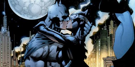 10 Best Comics That Explore Batman And Catwoman's Relationship