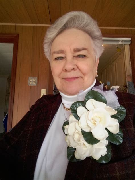 Obituary: Suzanne Evelyn Tracy | The Manchester Mirror