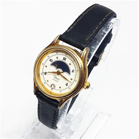 Vintage Timex Moon Phase Watch Luxury Gold Tone Watches Vintage Radar
