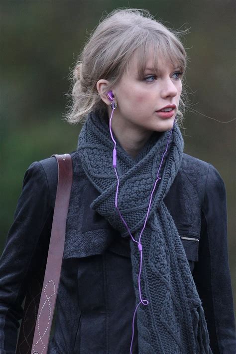 Taylor Swift Without Makeup Natural Beauty Pictures 2013 Hot