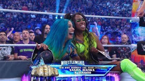Are Naomi And Sasha Banks Backstage For Wwe Smackdown