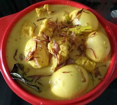 Opor is a type of dish cooked and braised in coconut milk from indonesia, especially from central java. Resep Spesial Opor Ayam dan Opor Telur | Recipe Spesial Food