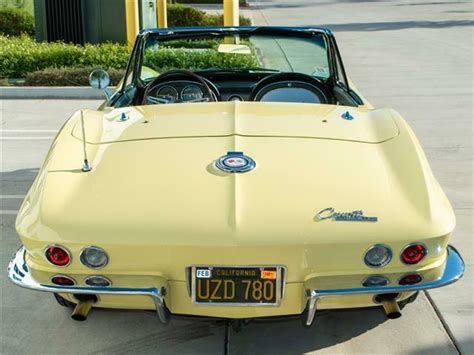1965 Goldwood Yellow Corvette L76 327365hp Convertible Classic