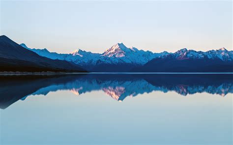 壁纸 湖 性质 反射 天空 雪 日出 蓝色 早上 玻璃 地平线 黄昏 云 黎明 水库 大气现象 多山地貌