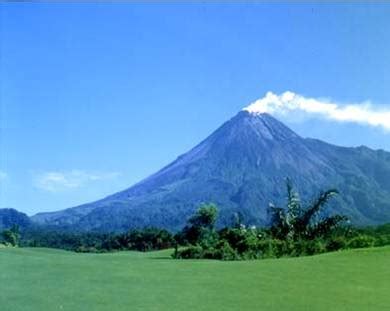 Akan tetapi karena pasukan yg tidak seimbang, akhirnya ke 12 pahlawan indonesia ini gugur tepat pada tanggal 12 februari jam 12.00 wib di km 12 pangkal pinang. Asal Usul Gunung Merapi Menurut Cerita Rakyat ? DIKABARKAN