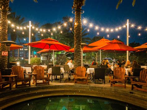 20 Outdoor Patios For Date Night Dining Ocs Best Places To Eat 2020
