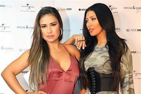 Cronograma de atualização da playlist. Simone e Simaria reaparecem juntas após afastamento dos ...
