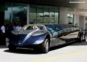 First, Electric, Super, Bus, Received, In, Dubai, For, Travelling