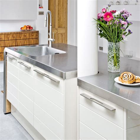 Choose from 38 or 40mm options, which are available in 3m worktop lengths and 2m breakfast bars with matching upstands, or indulge in the 60mm version which is made to exact specifications and fitted by specialist worktop. Kitchen worktops - everything you need to know | Ideal Home