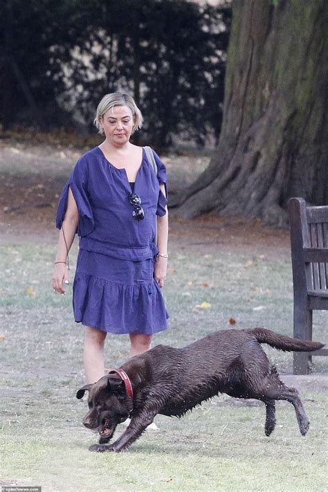 Ant mcpartlin's estranged wife lisa armstrong has hit back at a twitter user who accused her of not wanting ant, after it was reported the television ant mcpartlin news: PICTURED: Ant McPartlin's Ex Lisa Armstrong Enjoys Park ...